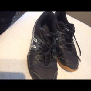 Asics Volleyball Court Shoes